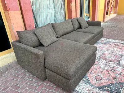 Excellent condition Cratebarrel Lounge deep L shape sofa