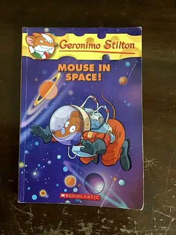 Geronimo Stilton - Mouse in Space! (Childrens Chapter Book)
