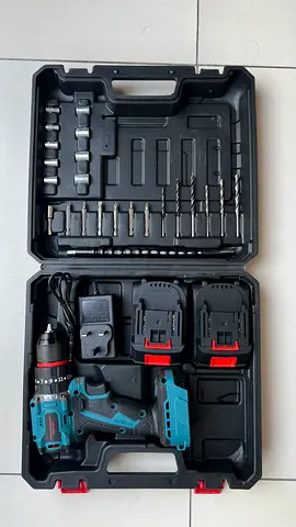 Cordless 21V Drill Driver Kit with Two Batteries and Accessories (Used)