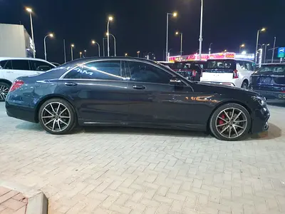 2019 Mercedes-Benz S 560 4MATIC | Luxury Sedan | Pristine Condition