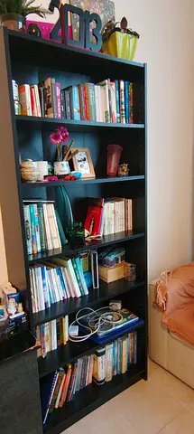 Bookcase in very good condition