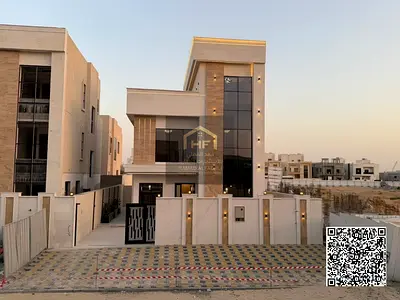 Luxury 3-story villa in Al Helio 2; registration fees included; freehold ownership for all nationalities.