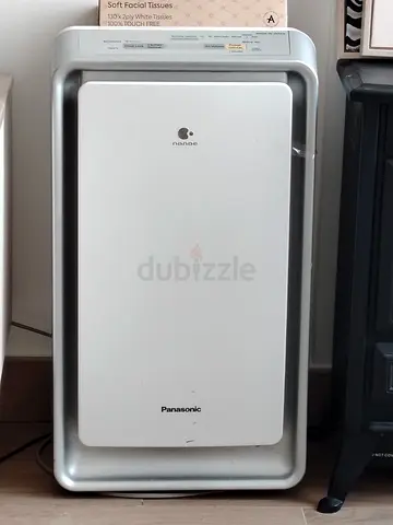 Panasonic Air Purifier / Humidifier in Good Condition