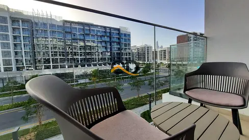 Furnished Studio // Open View // Chiller Free