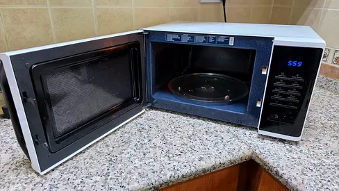 Samsung microwave oven - excellent working condition