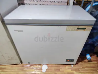 Second-hand chest freezer - compact white chest freezer