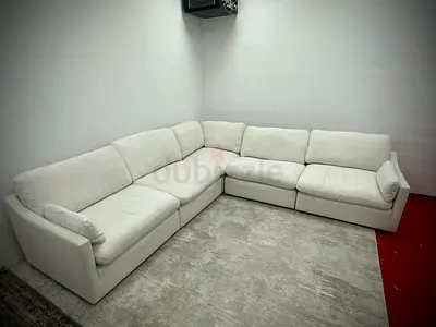 Like new condition oc home modular sofa