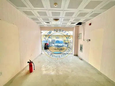 Luxurious shop available in Muwaileh for rent