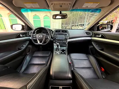 2016 Nissan MAXIMA 照片 12