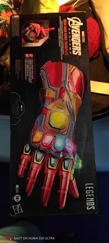Marvel Legends Electronic Nano Gauntlet (Avengers) - Light Sound