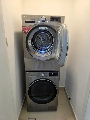 LG 9 kg washer with 9 kg dryer both like new latest model perfect working free delivery also install