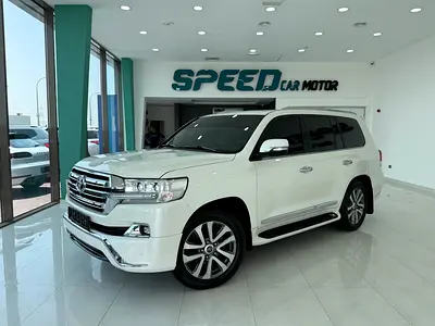 صورة مصغرة 2 لـ 2017 Toyota LAND CRUISER