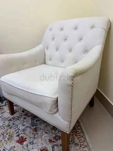 Beige Tufted Accent Armchair with Wooden Legs