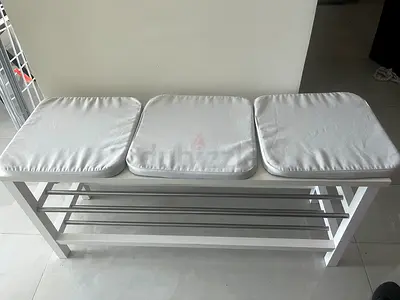 IKEA TJUSIG Shoe Bench with 3 Cushions – White