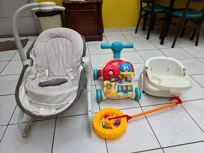 Baby bassinet + walker push toy + removable highchair tray — bundle