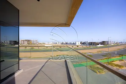 √ Move in Ready | Corner Layout | Prime Location √