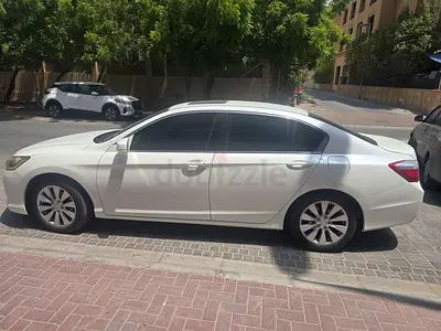 Honda Accord LX 2014 GCC Specs - Well Maintained