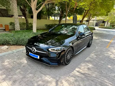 2025 Mercedes-Benz C200 Premium Plus AMG Line