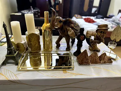 Assorted Decorative Home Collectibles Set Trays, Statues Candle Holders 100AED deal No negotiation