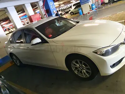 BMW 320i 2015 GCC Specs - Excellent Condition