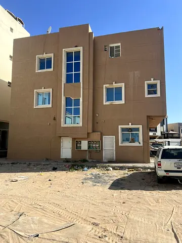 For Sale – Residential Investment Building in Al Helio, Ajman An outstanding investment opportunity to own a fully leased residential building in Al