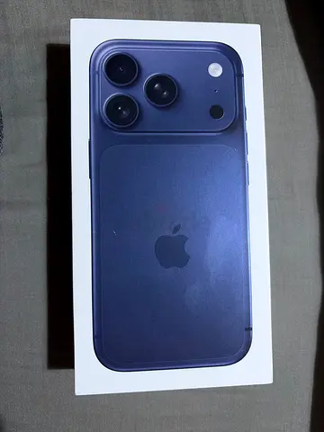 Brand new sealed Apple iPhone17 pro (blue) in original box
