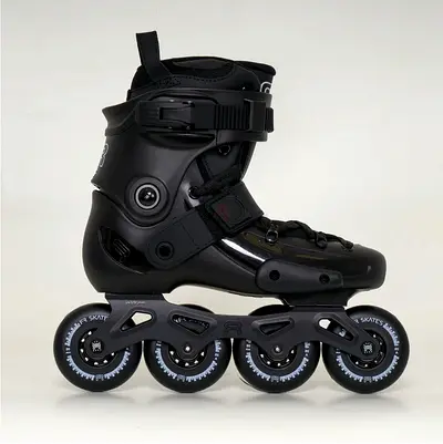 FR Skates FRX80 with Accessories