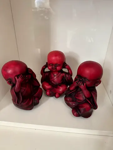 3 Wise Baby Figures