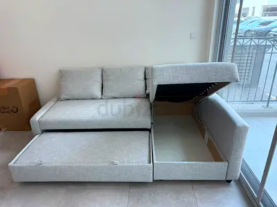 Ikea sofa cumbed brand new never used Size 230/150cm convirtible into queen size bed and have big s
