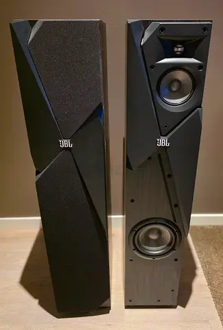 2PC JBL STUDIO 180 TOWER SPEAKERS