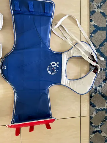 Protective Chest Guard Body Protector for Martial Arts / Taekwondo