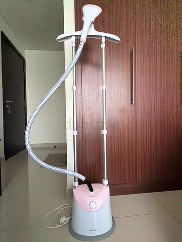 Philips Standing Garment Steamer - Light Pink, Good Condition