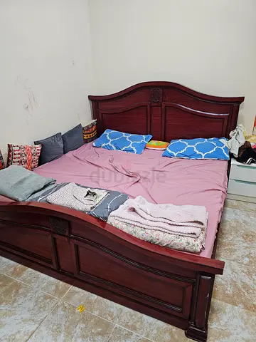Solid Wood King Size Bed with Headboard and Footboard - Dark Mahogany with mattress (6 inch)