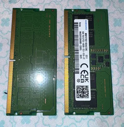 DDR5 SDRAMData Transfer Rate: 4800 MT/s Capacity: 8 GB (Per single module)Memory Generation 2 Nos av