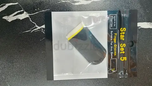 Star Set 5 Finger Gloves for Touchscreen Gaming - New in Pack