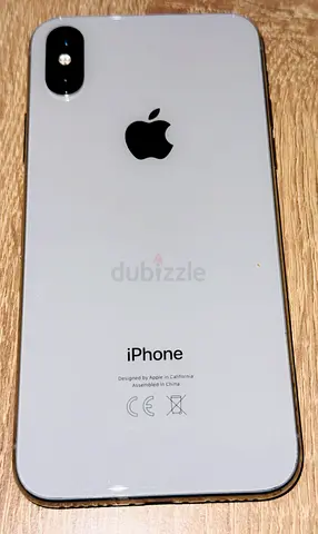 selling a white iPhone X with 256GB