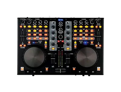 Stanton DJC.4 - Digital DJ Controller with Built-In Audio Interface