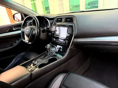 2016 Nissan MAXIMA 照片 10