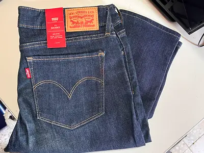 Womens Levis Jeans 711-Skinny - 29x32