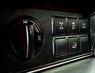 صورة 18 لـ 2021 Toyota PRADO