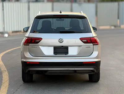 2018 Volkswagen TIGUAN thumbnail 14