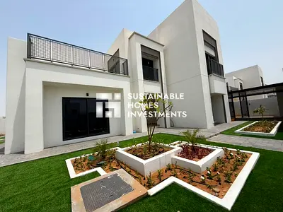 Corner Unit l Big Plot l Landscaped