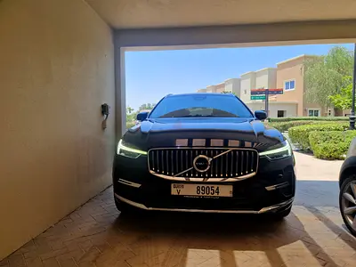 Volvo XC60 B5 Inscription 2022 | GCC Specs | Low Mileage