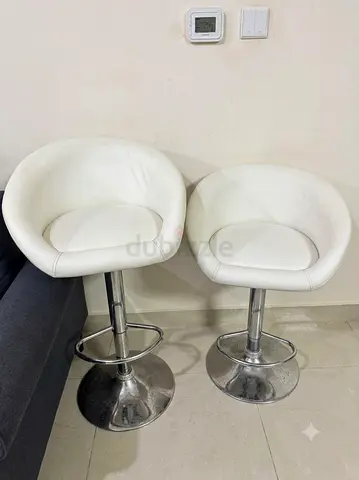 Hydraulic bar stools for sale