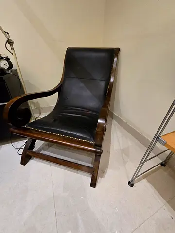 Reading chair