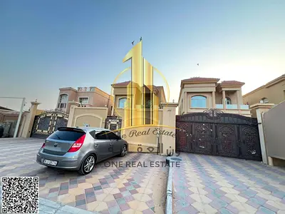 A distinctive villa with a spacious area and strategic location, ideal for families