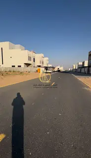 For sale: land in Basa tee Al-Zubair, Al-Rahmanian district, area of 5,700 sq ft. Very prime locatio