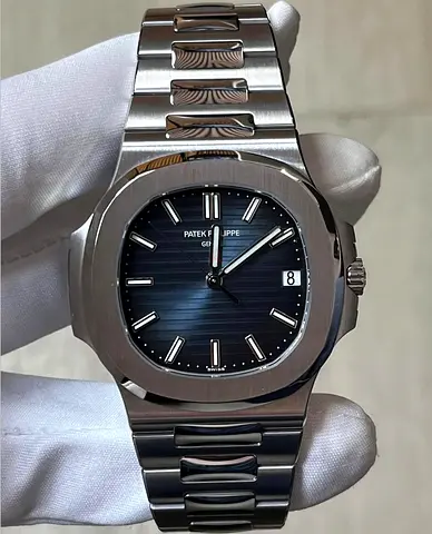 SC Patek Philippe 5711 Nautilus Blue 1-1