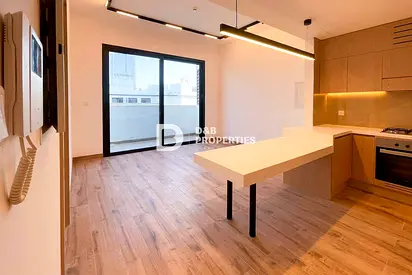 Spacious Layout | Vacant Now | Bright