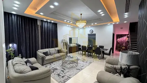 Furnished villa with all electricity, water and air conditioning fees included, on the main street, ready to move in, with a special discount for cash